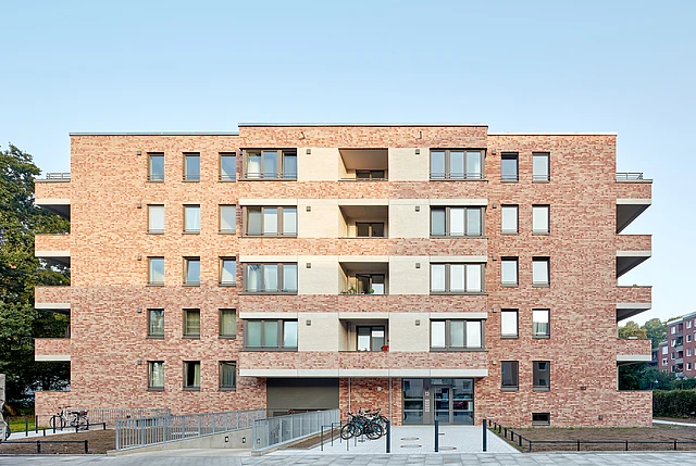 Foto eines mehrstöckigen, neu gebauten Gebäudes am Georg-Raloff-Ring in Hamburg